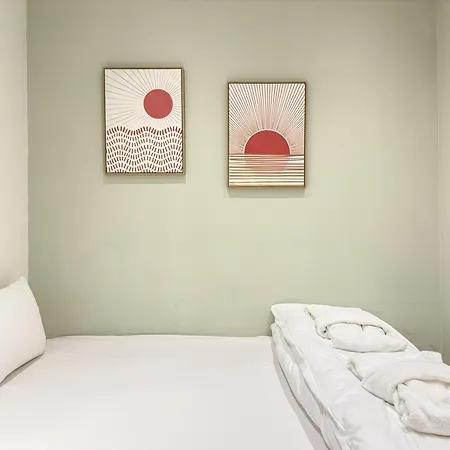 아파트 Palama Urban Vibes By Proliving Hospitality *