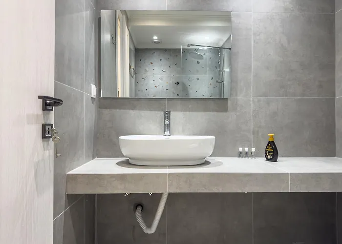 Palama Urban Vibes By Proliving Hospitality *